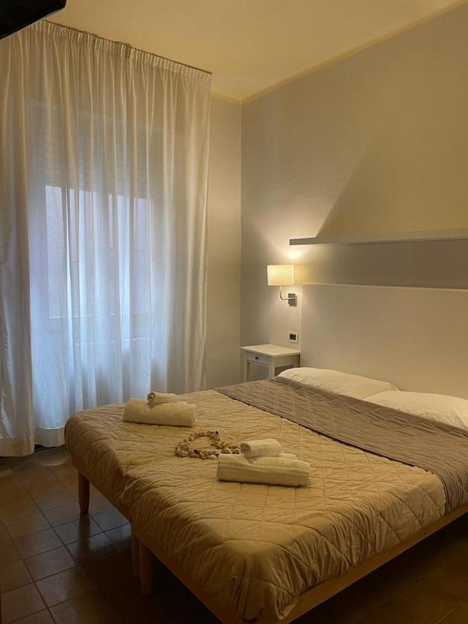 Hotel Losanna Rimini Luaran gambar