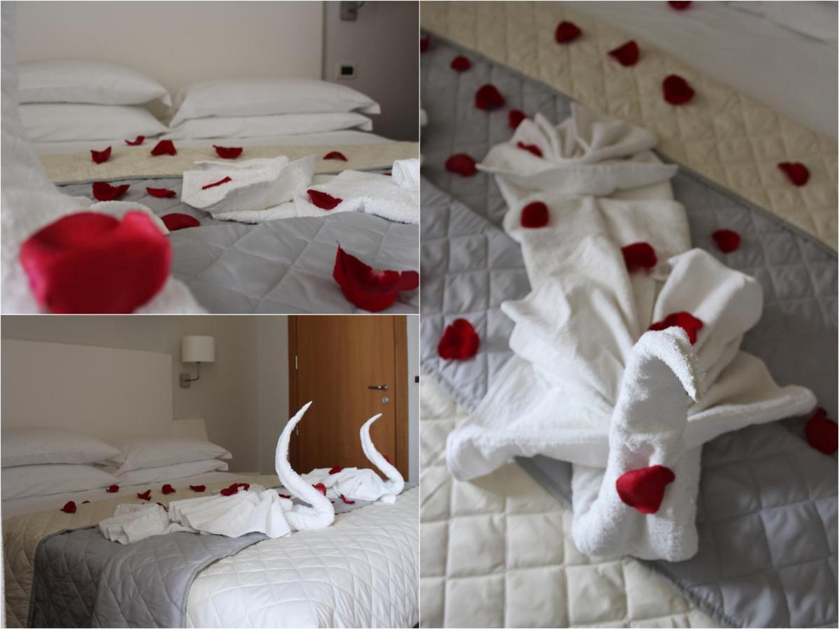 Hotel Losanna Rimini Luaran gambar